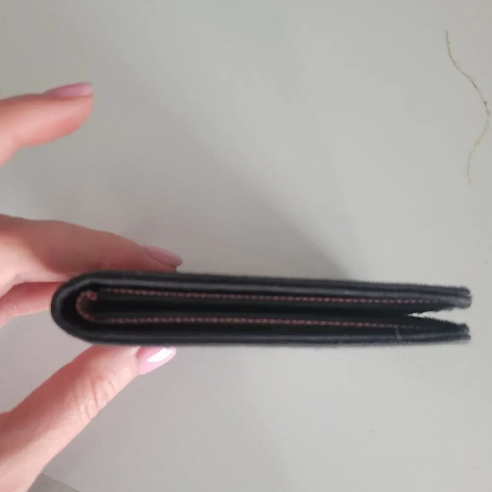 Herschel Supply Co Roy coin RFID wallet in black